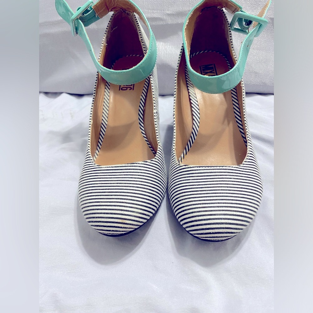 Striped Wedges